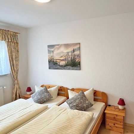 Villa Vivien Wohnung Findling Goehren  Esterno foto